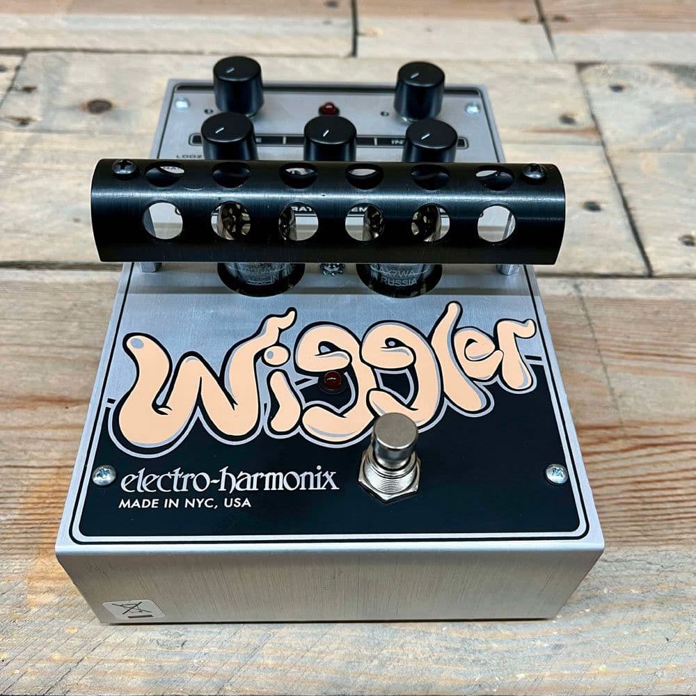 electro-harmonix Wiggler 真空管　トレモロ　激レア Electro-Harmonix Wiggler Tube Vibrato / Tremolo Pedal | Reverb