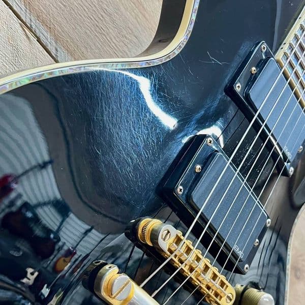 ESP LTD EC-1000 Deluxe Black 2002 (Pre-Owned)