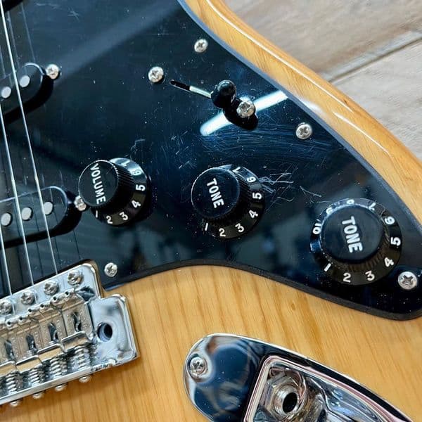 Fender Limited Edition American Performer Stratocaster Natural (Pre-Owned)
