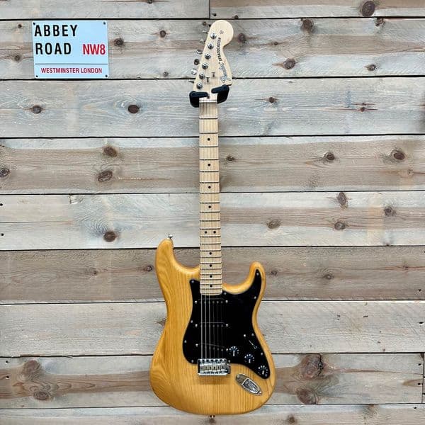 Fender Limited Edition American Performer Stratocaster Natural (Pre-Owned)