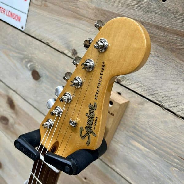 Squier Limited Edition Classic Vibe 60's Stratocaster Aztec Gold