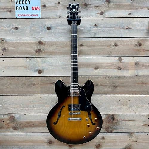 Vintage VSA535 Reissued Sunburst (Pre-Owned)