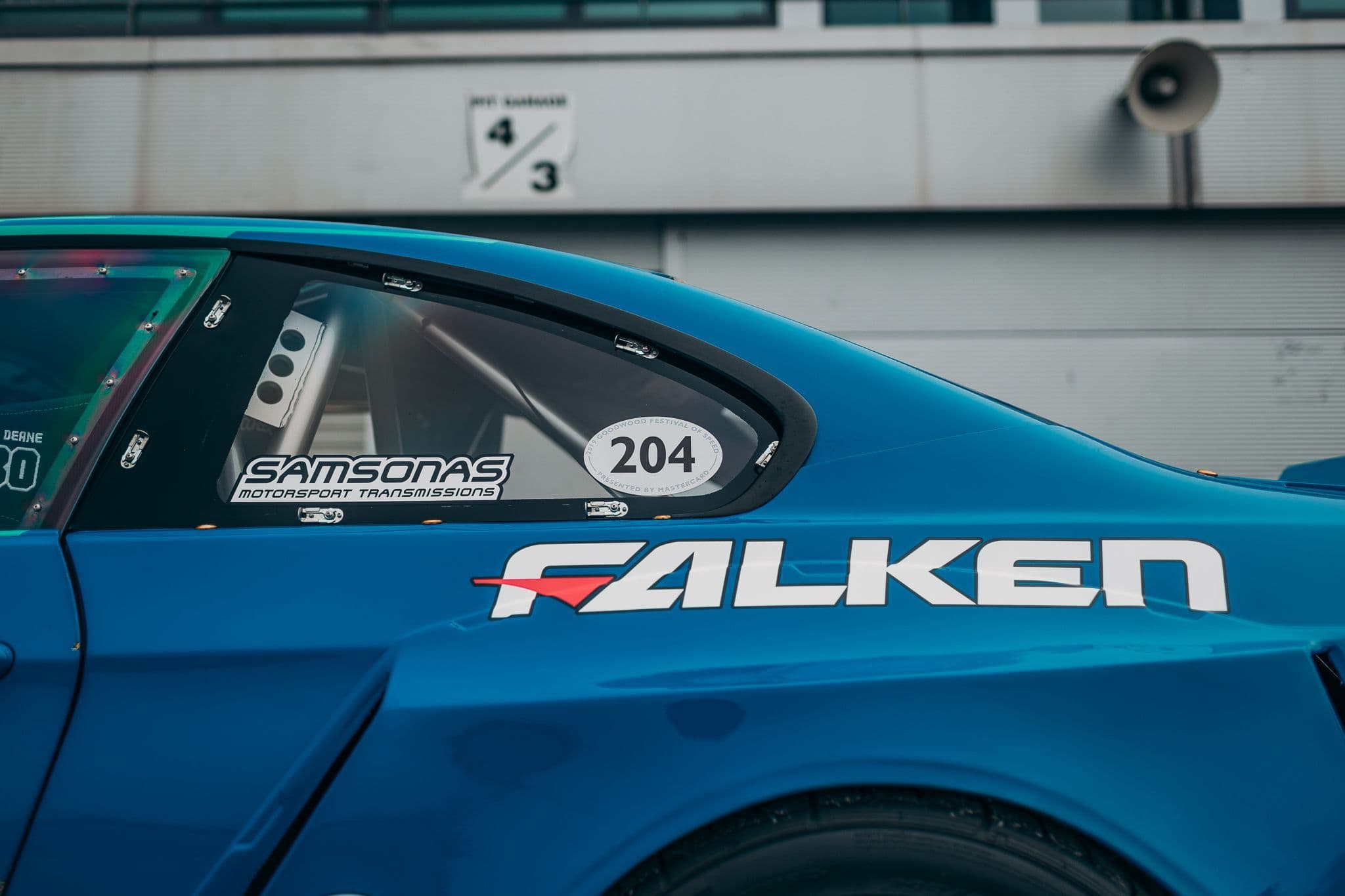 Quick Release Slide Latch