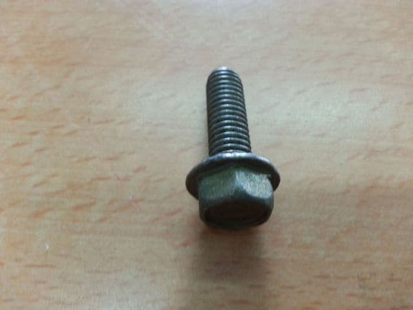 120001064/0 Mountfield Stiga BOLT D009