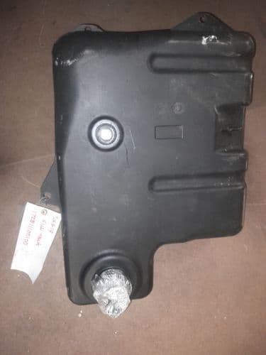 172811100100SH Iseki FUEL TANK                SECOND HAND UPSTAIRS