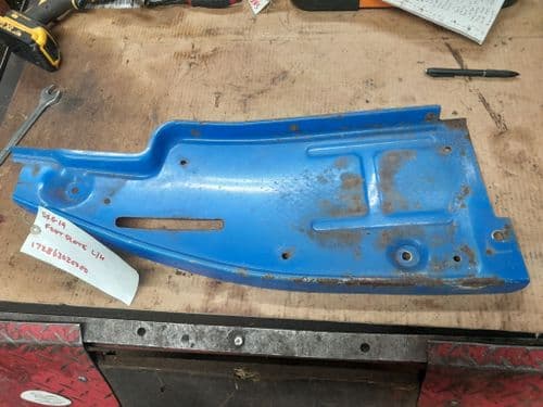 172863020000SH Iseki FOOT PLATE STEP LH COMP         SECOND HAND UPSTAIRS