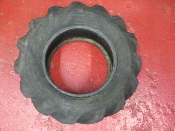 23X10.50X12-SH Inner Tubes Tyres Wheels AGRICULTURAL GRIP TYRE  BKT (6 PLY)  SECOND HAND T-R