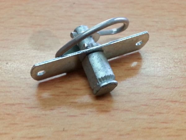 52902900 Countax SWEEPER WINDOW LATCH A134