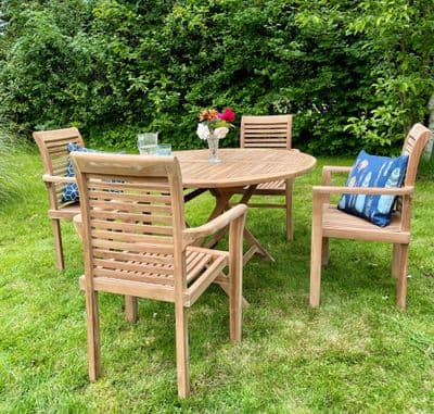 4 Seater Slatted Round Table Cambridge Club Dining Set