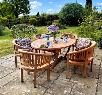 6 Seater Sundial Oval Table Captain Banana Bench Dining set
