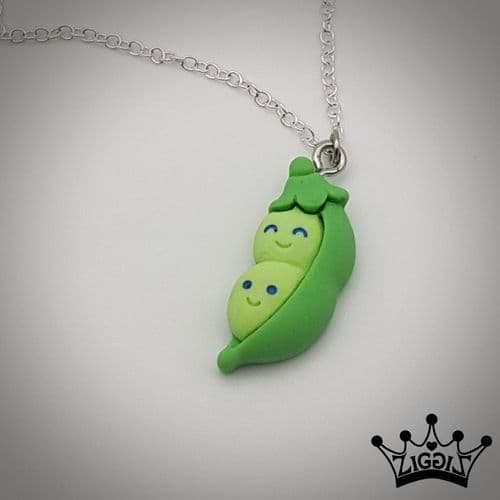 Pea Pod Necklace