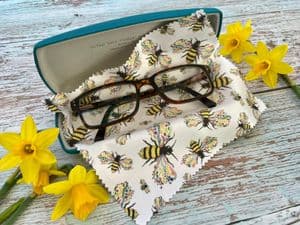 BEE FRIENDLY LENS CLOTH