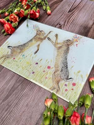 BOXING HARES MINI ECO CHOPPING BOARD/ WORKTOP SAVER