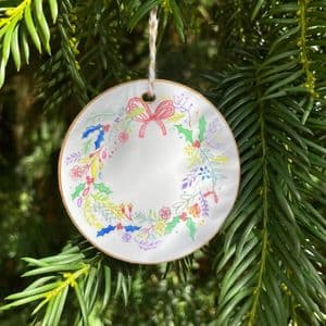 CHRISTMAS WREATH DECORATION