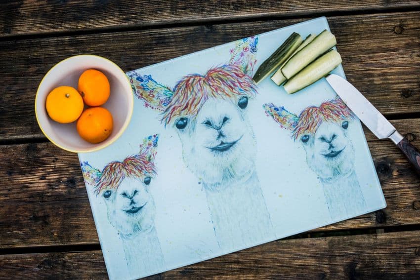 LLAMA/ ALPACA ECO-CHOPPING BOARD