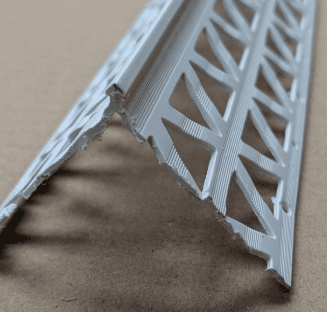 Box x25 WEMICO PVC Corner Render Bead 4mm x 2 5m White