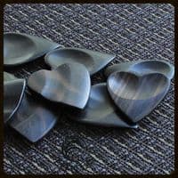 Heart Tones - Ebony - 1 Guitar Pick | Timber Tones