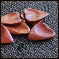 Heart Tones - Padauk - 1 Guitar Pick | Timber Tones
