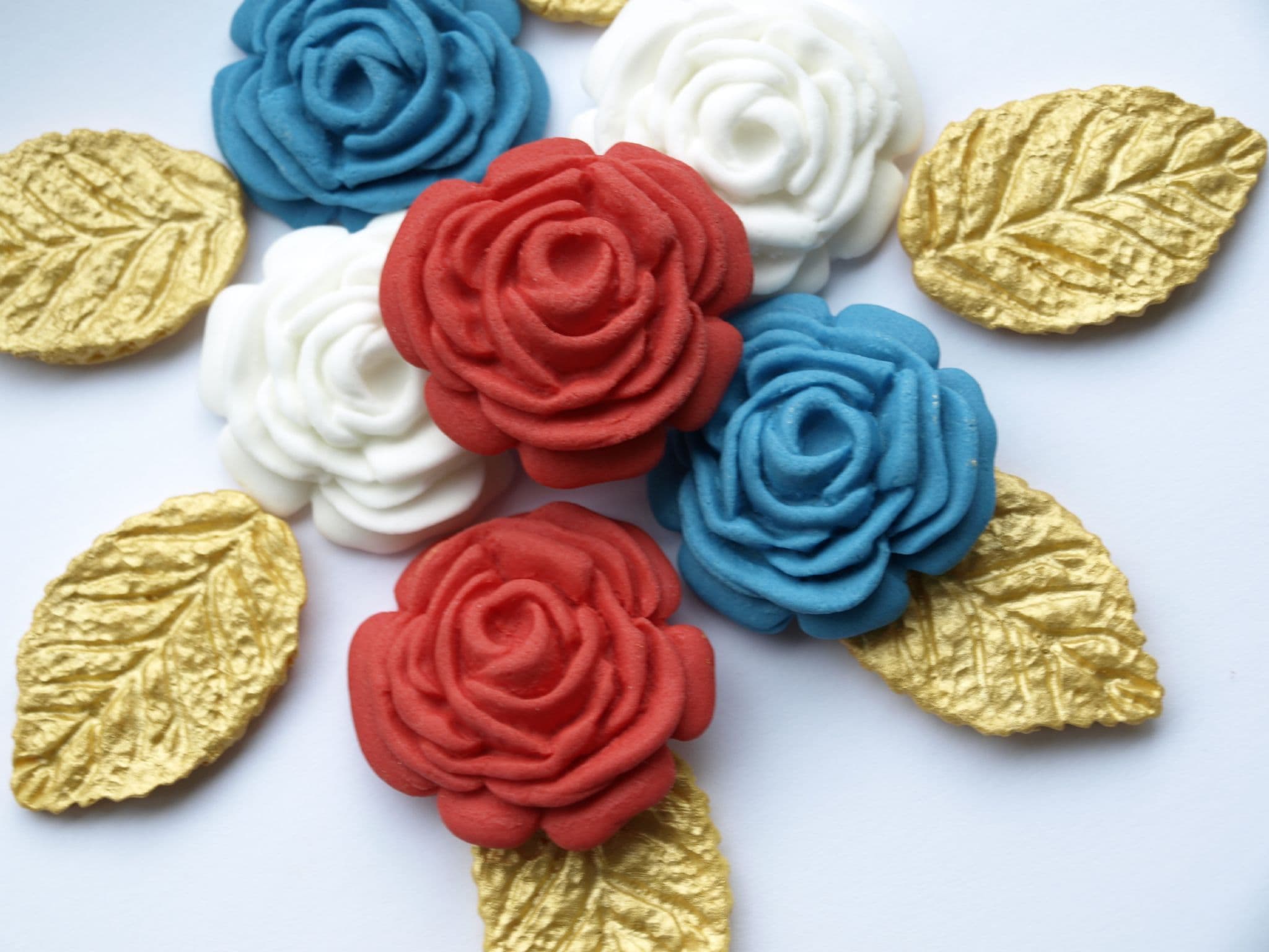 Kings Coronation Cake Decorations Cupcake Toppers Red Blue White Roses Gold Leaves King Charles III