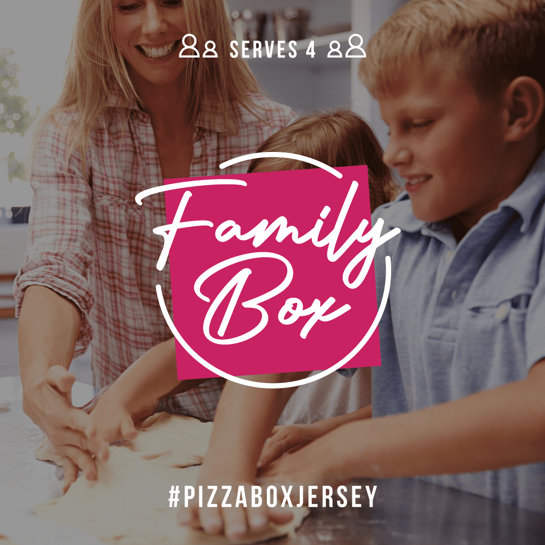 THE FAMILY PIZZA BOX