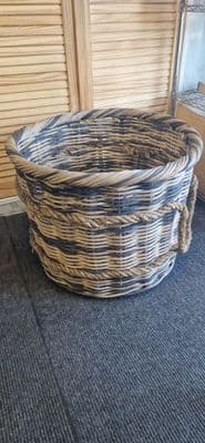 basket extra Large with rope handles