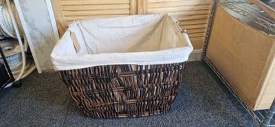 basket Large rectangle metal handles