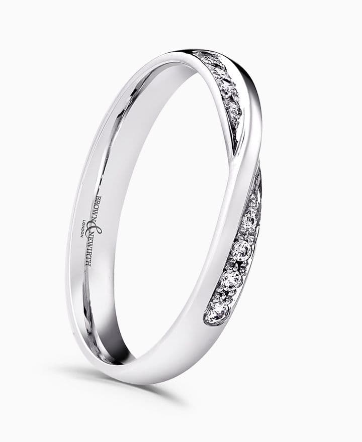 Luxury twisted court, diamond set wedding band
