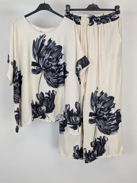 Floral Silk Blend Two Piece Suit Navy & Cream
