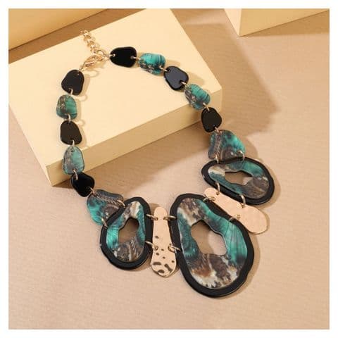 HALO OVAL LEOPARD PRINT NECKLACE