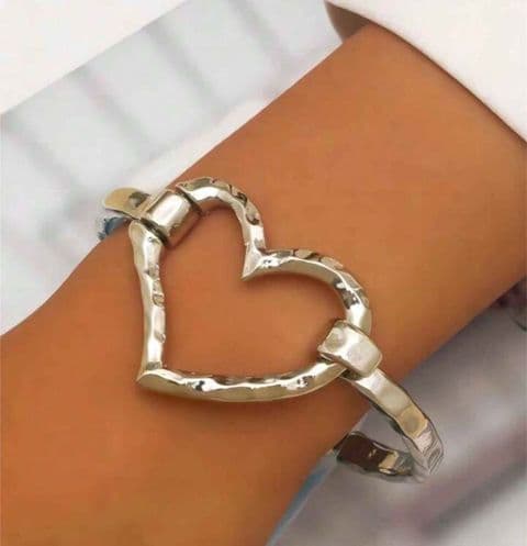 Hammered Heart Bangle Bracelet Silver