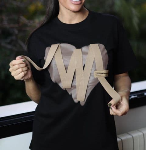 Isabella Quirky Luxe Heart T-Shirt Black