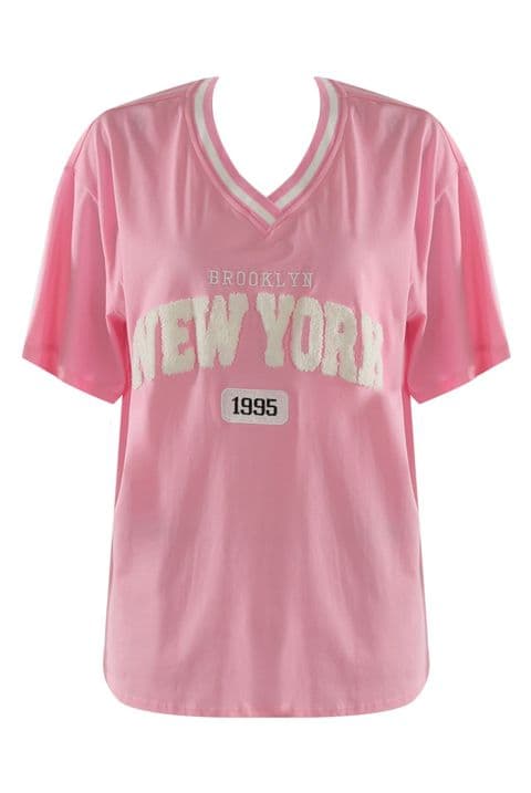 New York Embossed V-Neck T-Shirt Pink