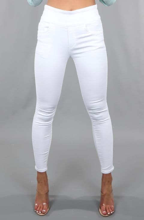 Toco Pull On Super Stretch High Waisted Jeggings White
