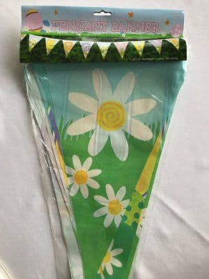 Egg Hunt Giant Bunting