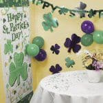 ST PATRICKS DAY DECORATING KIT