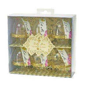 Truly Alice Curious Cake Domes