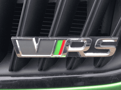 Fabia II     Skoda Fabia VRS Front Grill Badge Grey / Green / Red