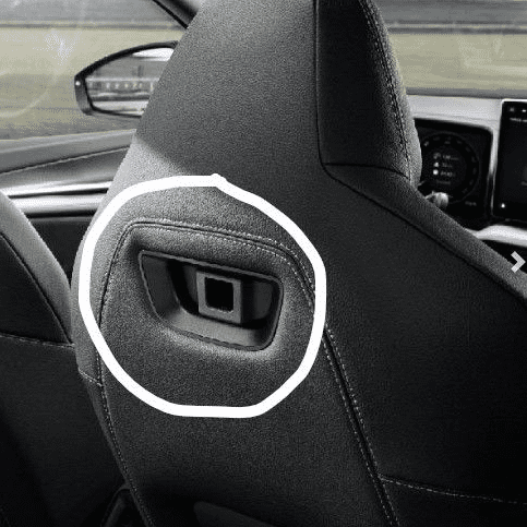 SKODA Simply Clever Attatchment For Sports Seat V2