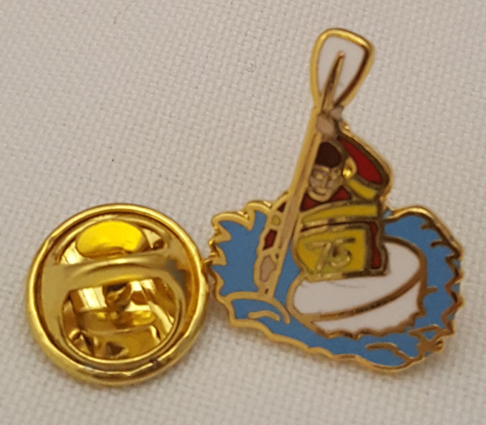 Canoeist Pin Badge | Buy Canoeist Pin Badge | NWFlags