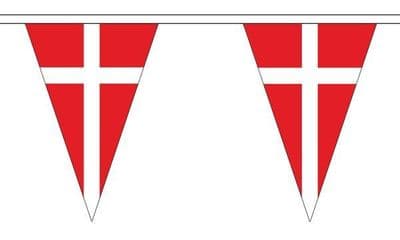 Denmark Bunting Triangle 5m - 12 Flags