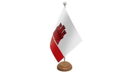 Gibraltar Wooden Table Flag