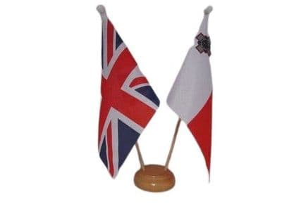 Malta Friendship Table Flag - Wood