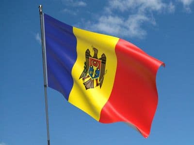 Moldova Flag 5ft x 3ft