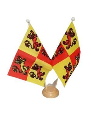 Owain Glyndwr Double Table Flag - Wood