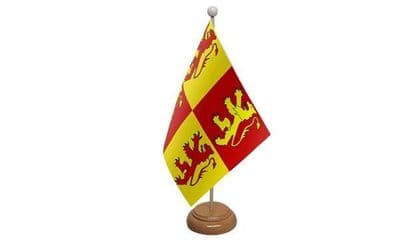 Owain Glyndwr Table Flag - Wood