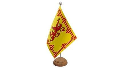 Scotland Lion Table Flag - Wood