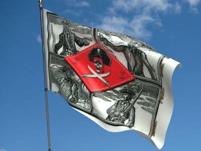 Skulls Pirate Flag 5ft x 3ft