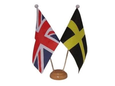 St Davids Friendship Table Flag - Wood