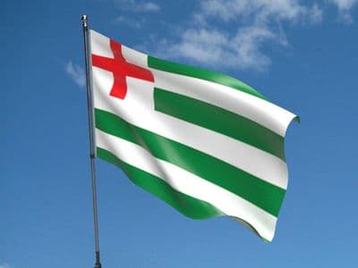 Striped Ensign Green and White Flag - 5ft x 3ft | Standard Polyester