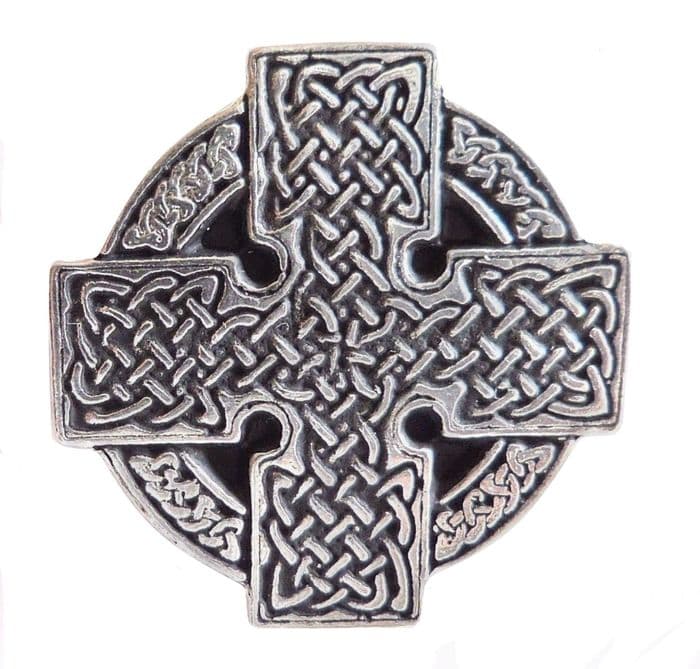 Celtic Knotwork Wheel Pewter Pin Badge - Hand Made in Cornwall
